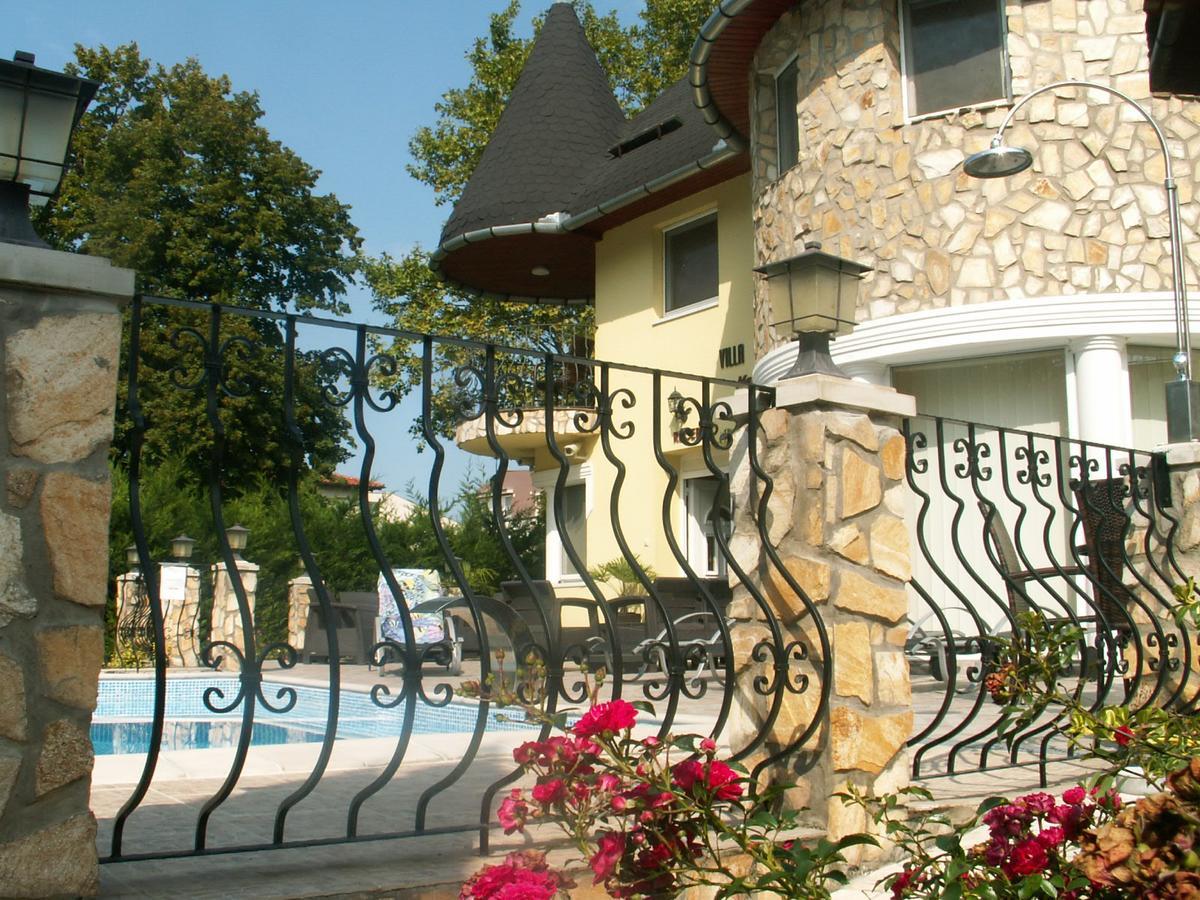 Villa Margarita Siofok Bagian luar foto